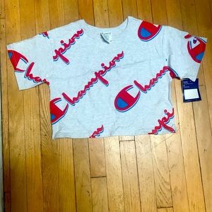 BRAND NEW WOMENS T-SHIRT